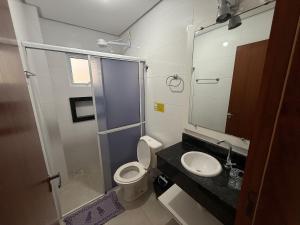 Cód 179 - Apartamento a 70m do mar com 2 dormitórios em Palmas