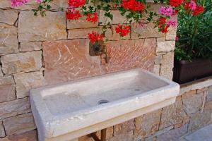 Erisa in Trošti (Haus für 6 Personen)