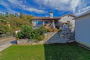 Erisa in Trošti (Haus für 6 Personen)