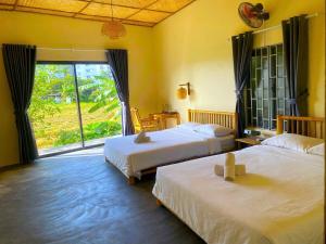 Ruộng Homestay Nguyên căn 5 phòng ngủ