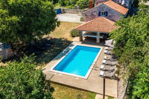 Kutić in Štokovci (Haus für 10-15 Personen)