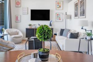 Nashville Retreat Stylish Condo Near Broadway