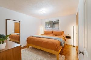 Cozy Portland Retreat with Private Patio and Grill