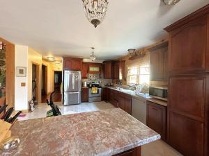 Peaceful 4-BR Retreat Near Ruedi Reservoir