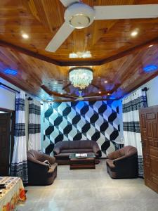 TR Rest House