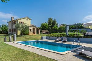 Istria Moderna in Muntić (Haus für 4-6 Personen)