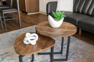 Urban 1BR Apartment Prime Location