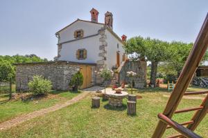 Erika in Šumber (Haus für 4-6 Personen)