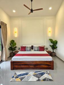 Villa plumeria vista - A Bloom by the Lake