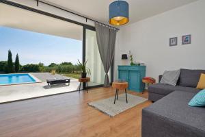 Villa Vinci in Smoljanci (Haus für 4 Personen)