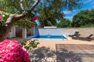 Nina in Peroj - Haus für 6 Personen