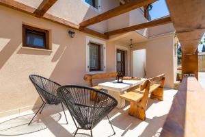 Almar in Rakalj - Haus für 4 Personen