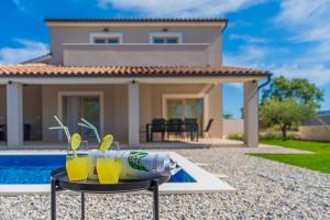 Villa Zani in Loborika - Haus für 6-7 Personen