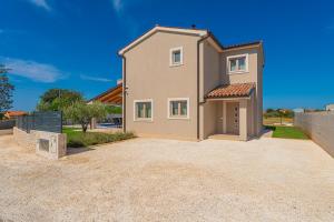 Villa Zani in Loborika - Haus für 6-7 Personen