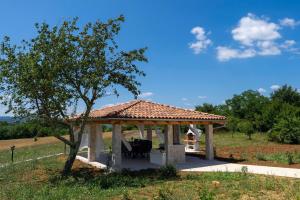 Villa Roti in Roti - Haus für 8 Personen