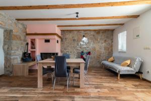 Villa Emanuel in Ljubitovica - Haus für 4-6 Personen