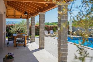 Villa Ingrid in Buzet - Haus für 6 Personen