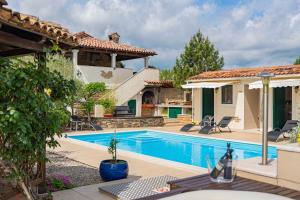 Villa Zatka in Zatka Čepić - Haus für 6 Personen