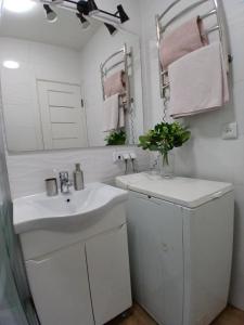 Квартира напротив вокзала