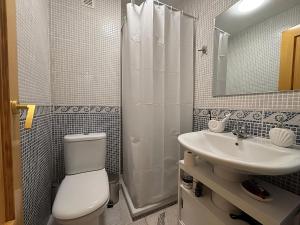 2 bedroom apartment on the beach