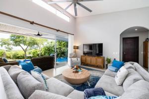 Amigos de Tortuga Family Pool Villa Playa Hermos