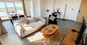 Private Parking - Balcony - Comfort & Light