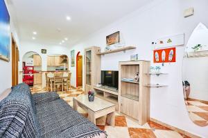 Apartamento independiente a 50 m de la playa