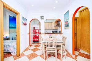 Apartamento independiente a 50 m de la playa