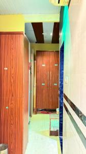 W I Female PG And Dormitory