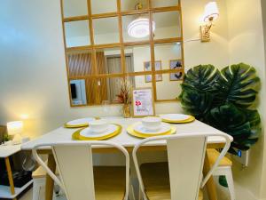 S Residences Condo PoolView Balcony in SM MOA near NAIA