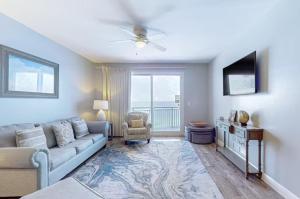 Sterling Breeze 1207 by Emerald Coast Retreats