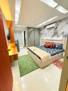 The Escape to Paradise IV