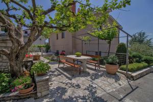 Lucia in Gračišće - Istrien