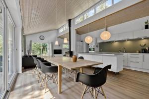 84264-Ronde-Enebaervej-4