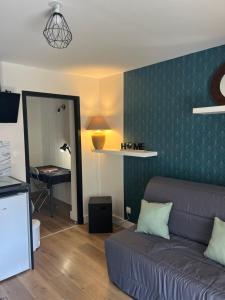 Chez Aurélie & Mathieu studio dans ancienne maison rénovée proche du Lac