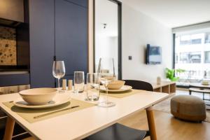 Chic Urban Retreat for Three in Las Condes