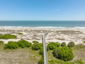 Twelfth and Ocean by Tybee Cottages