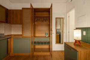 Studio Completo a 500m do Metrô Borba Gato AD201