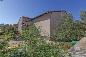 Ane in Pula - Istrien