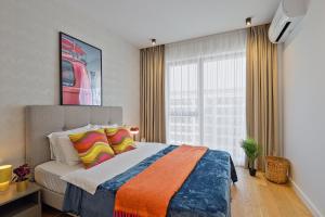 Summer Vibes Nusco City Modern Apartment, Parking, Fast WiFi, Balcony