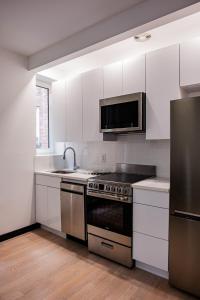 4 bed 4 bath Apartment in Ditmas Park