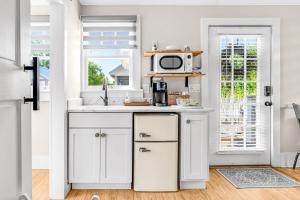 Downtown Pensacola Historic Getaway