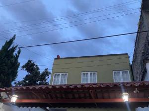 Charming apartment near Los Dinamos and Six Flags