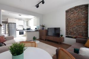 Bright Loft with 3 bedrooms and terrace in Galata