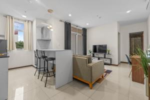 Apartamento de 1 Dormitorio con Parrilla y Cochera ! Dpto 201