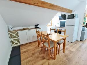 Charanse, T4, wifi, centre Luchon