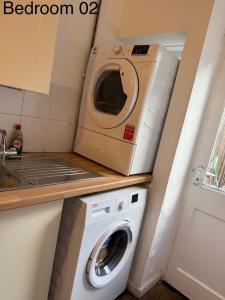 5 Brunswick St - Bedroom 02 downstairs