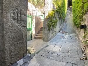 Coco Noir Taormina Apartment