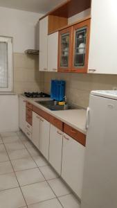 Apartments by the sea Kustici, Pag - 9360