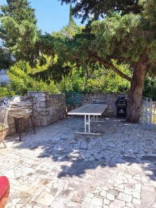 Apartments by the sea Jablanac, Senj - 24793